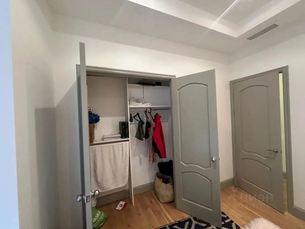 m. Novokuznetskaya: Apartment, 3-rooms