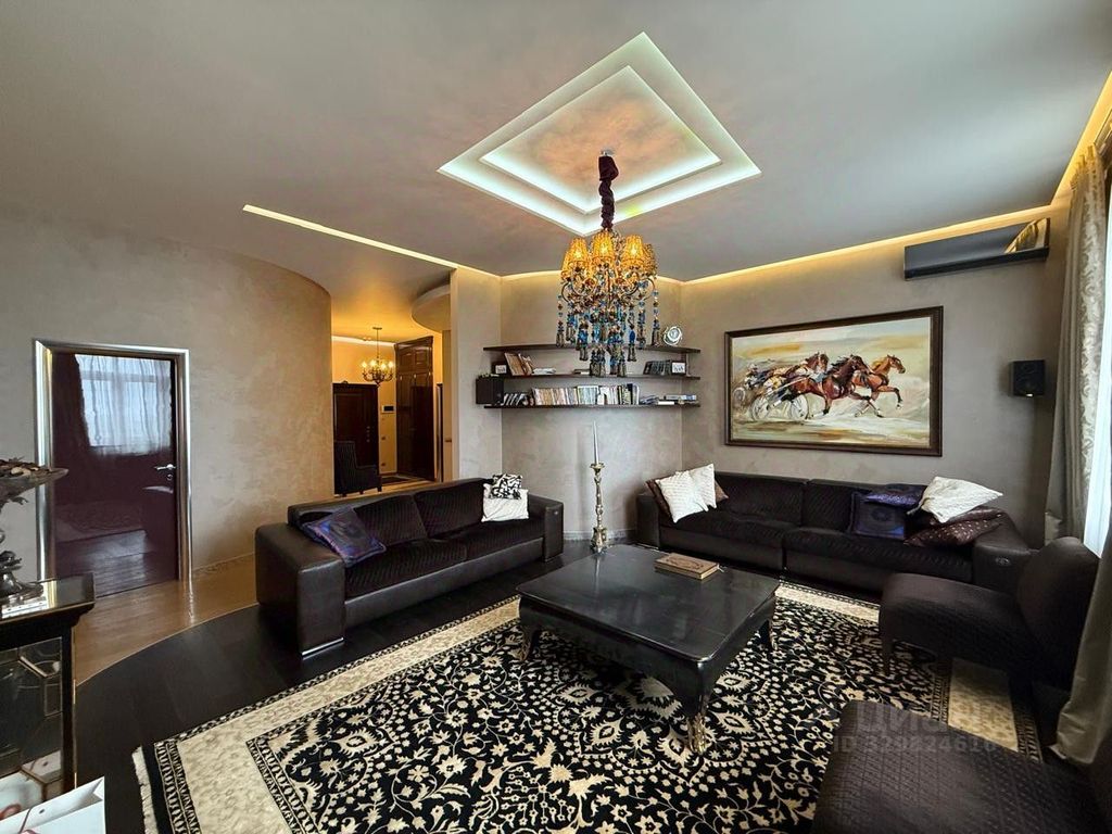 m. Solnechnaya: Apartment, 3-rooms