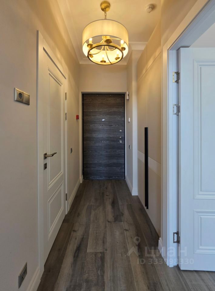 m. ZIL: Apartment, 1-rooms