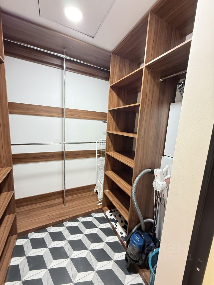 m. Botanichesky sad: Apartment, 3-rooms