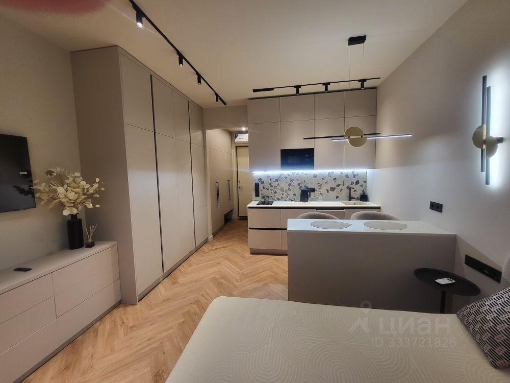 m. Tulskaya: Apartment, studio