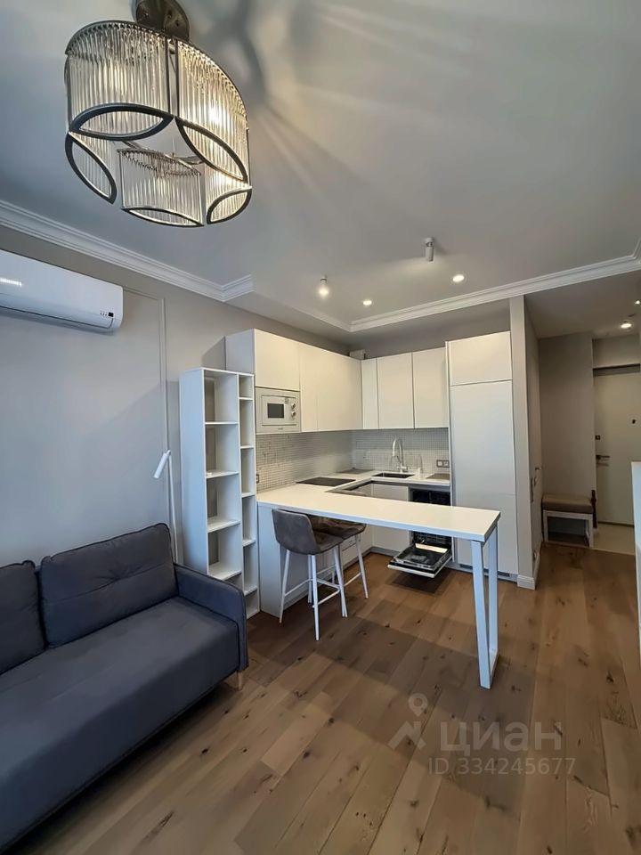 m. Narodnoe Opolchenie: Apartment, 1-rooms