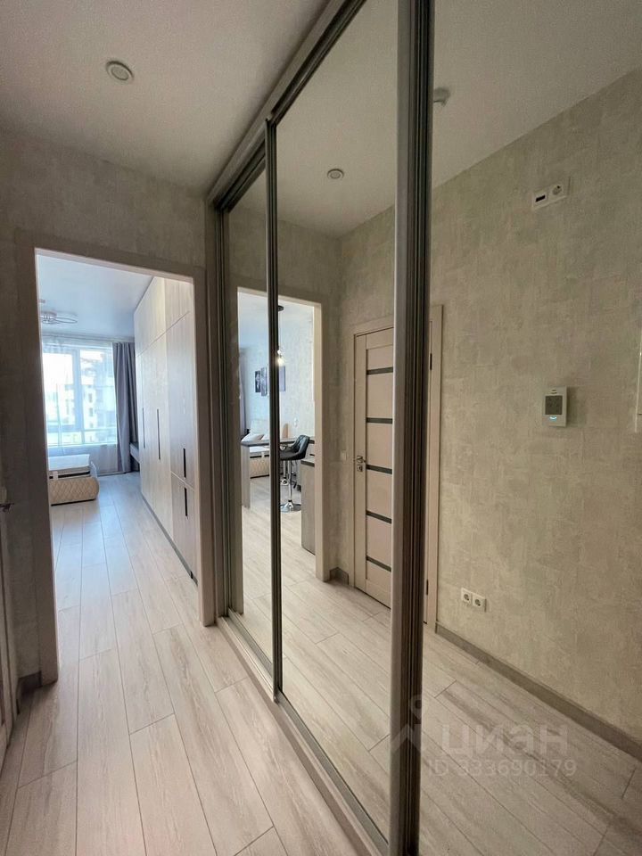 m. Shelepikha: Apartment, studio