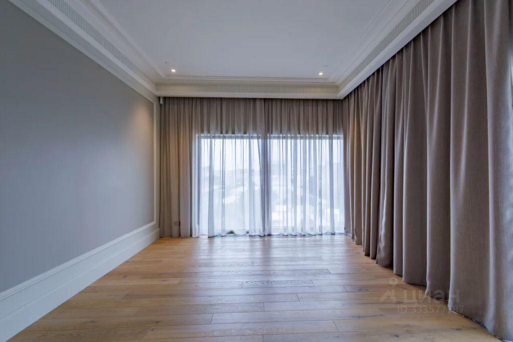 m. Krasnye vorota: Apartment, 4-rooms