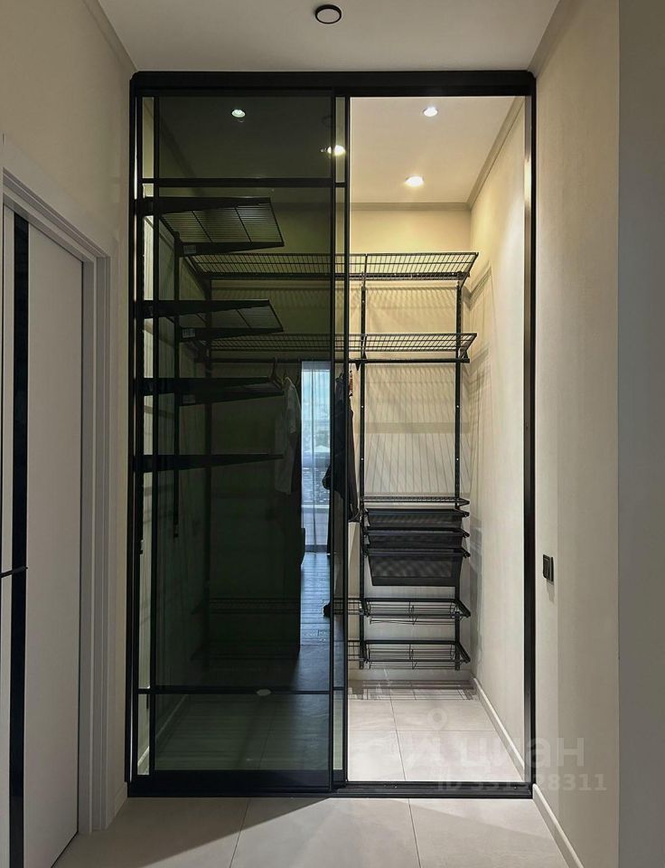 m. Avtozavodskaya: Apartment, 3-rooms