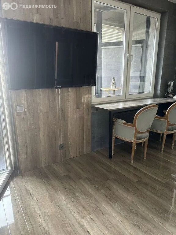 m. Aviamotornaya: Apartment, studio