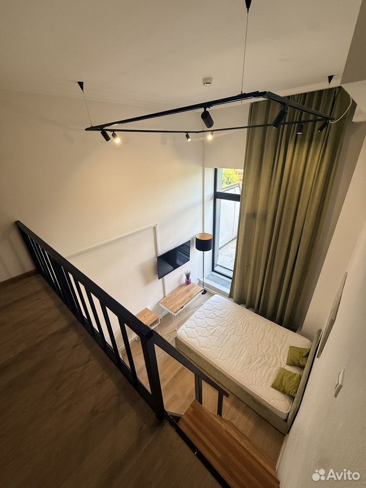 m. Vodny stadion: Apartment, studio