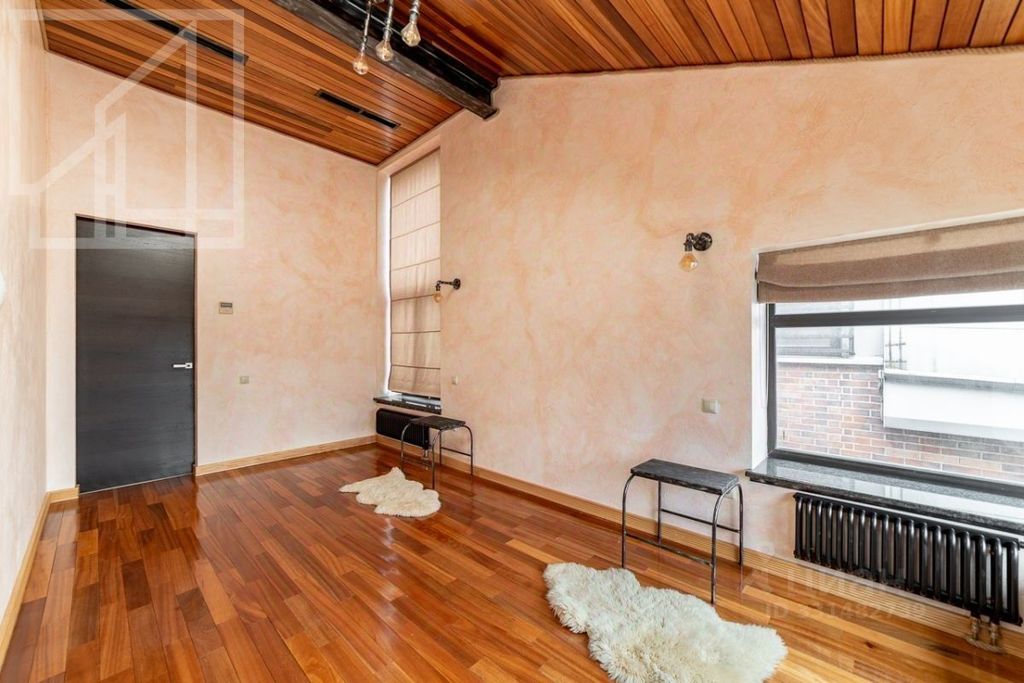 m. Aeroport: Apartment, 5-rooms