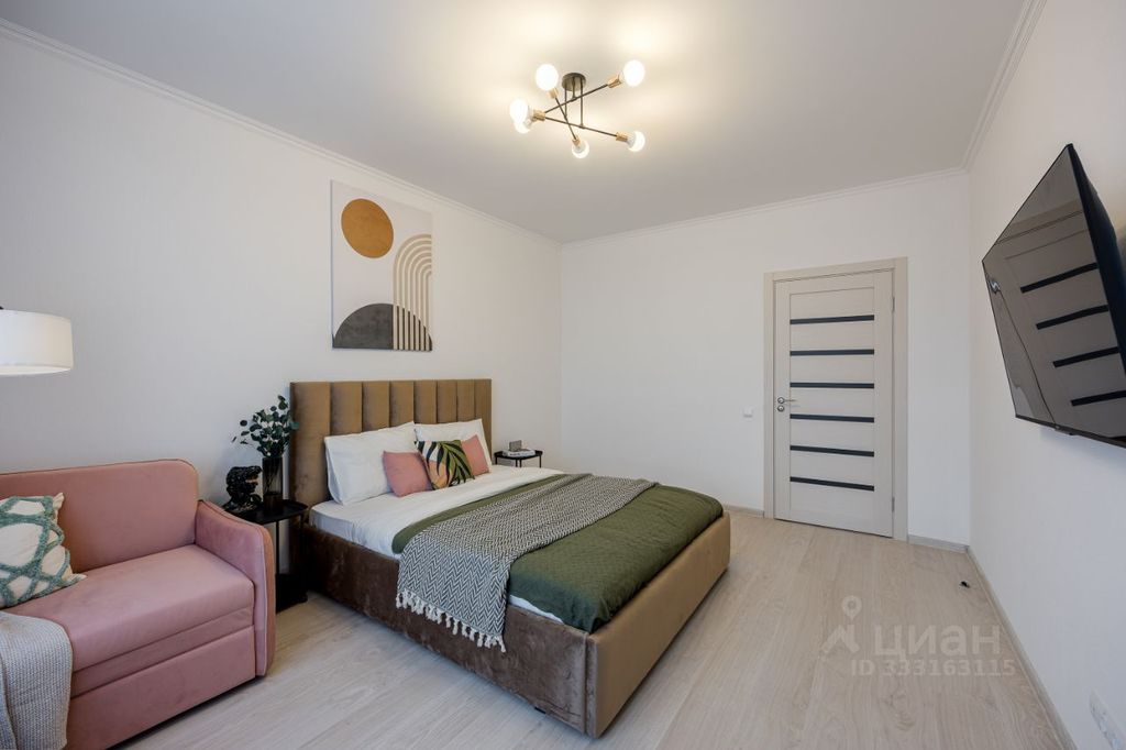m. Nagornaya: Apartment, 2-rooms