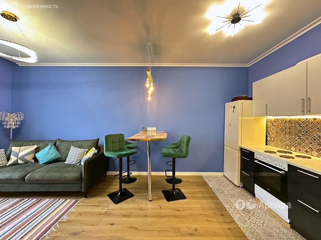 m. Aminyevskaya: Apartment, 2-rooms