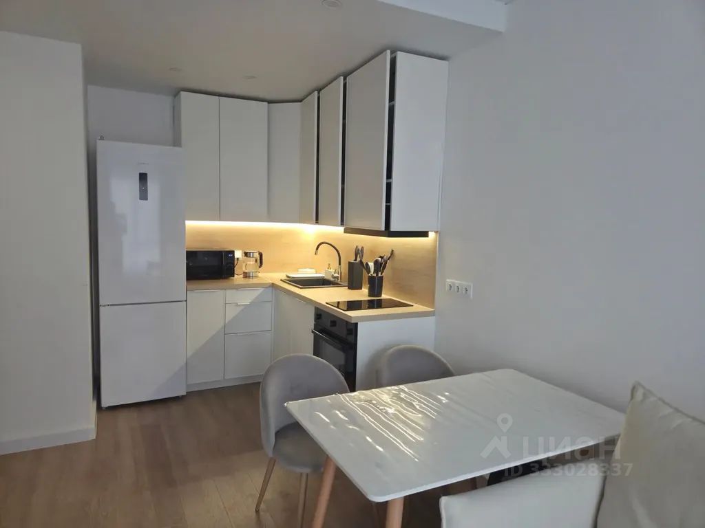 m. Aminyevskaya: Apartment, 1-rooms