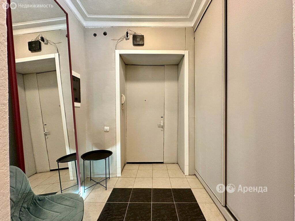 m. Tsvetnoy bulvar: Apartment, 2-rooms