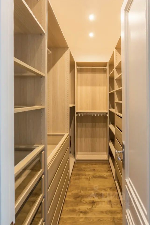 m. Poklonnaya: Apartment, 4-rooms