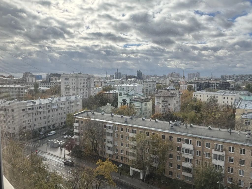 m. Tretyakovskaya: Apartment, 2-rooms