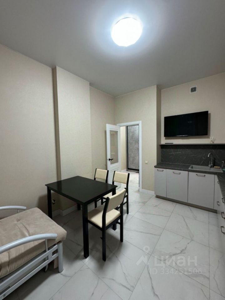 m. Rabochy Poselok: Apartment, 1-rooms