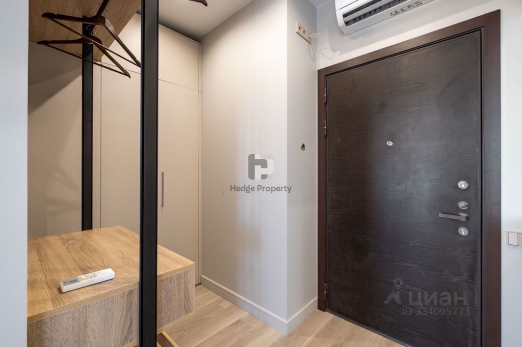 m. Khoroshevo: Apartment, studio