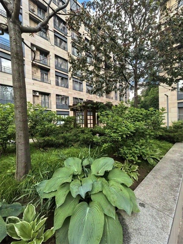 m. Rabochy Poselok: Apartment, studio