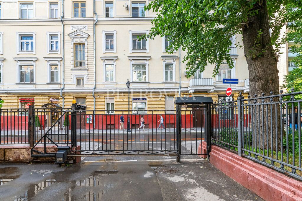m. Tverskaya: Apartment, 2-rooms