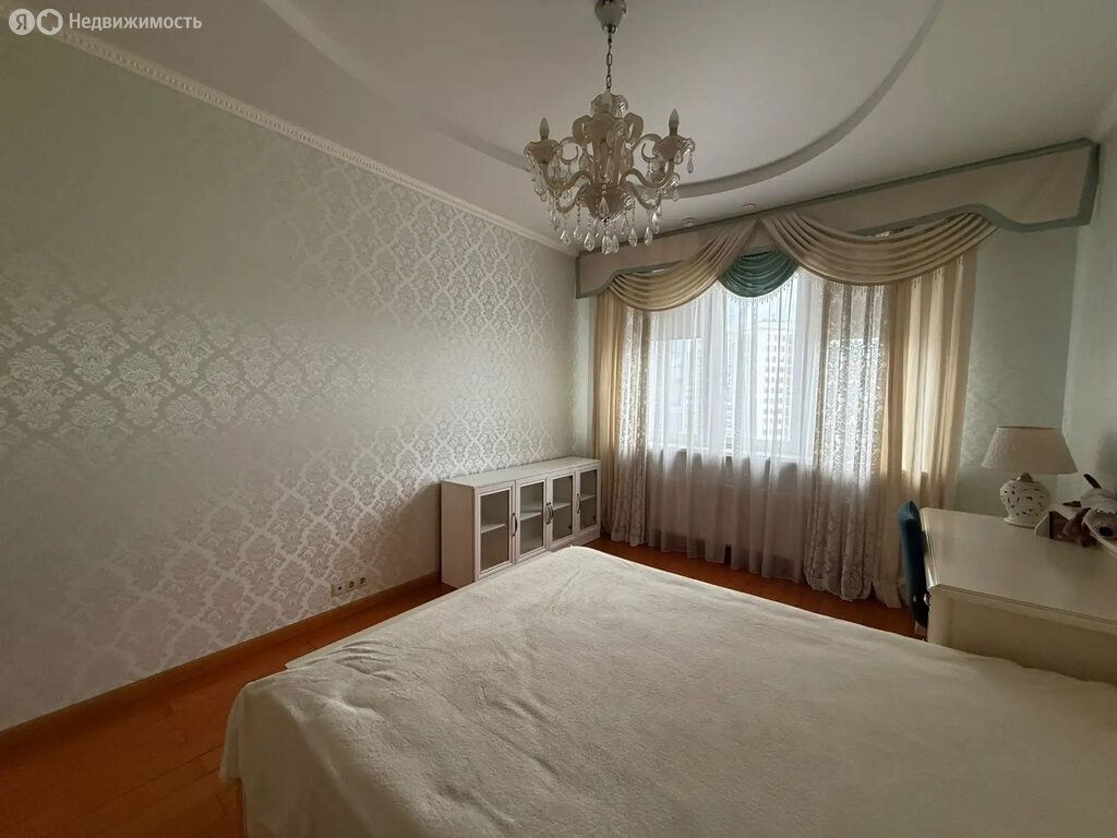 m. Novatorskaya: Apartment, 3-rooms