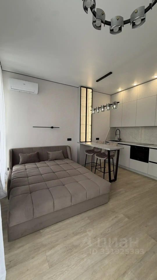 m. Kalitniki: Apartment, studio