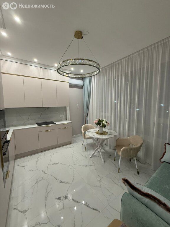 m. Serp i Molot: Apartment, 2-rooms