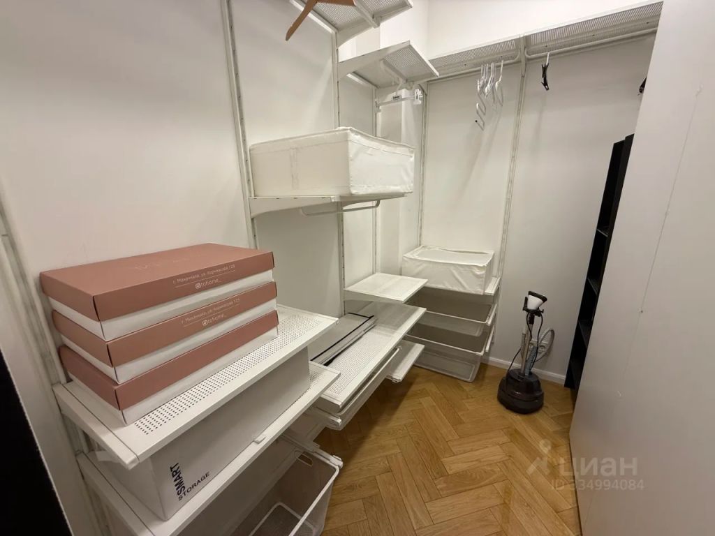 m. Baumanskaya: Apartment, 2-rooms
