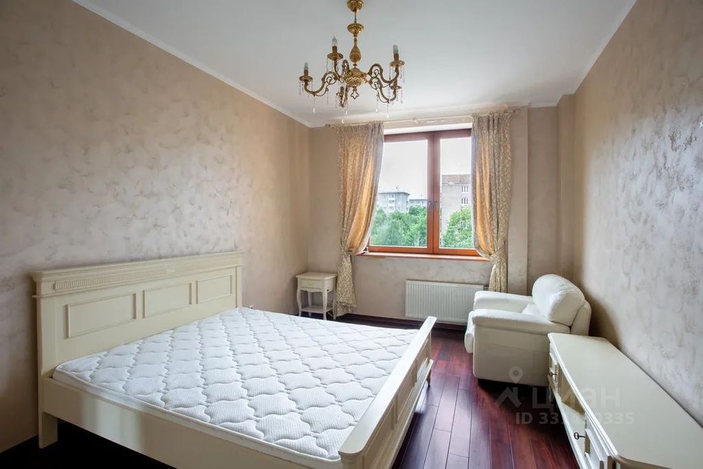 m. Lomonosovsky prospekt: Apartment, 3-rooms
