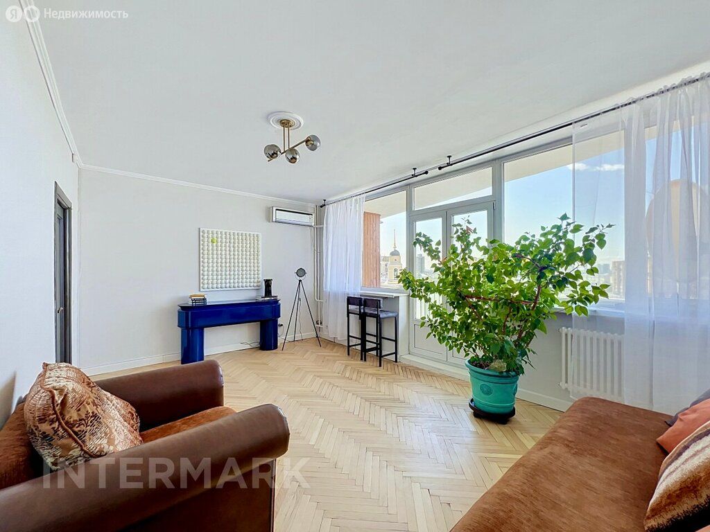 m. Arbatskaya: Apartment, 3-rooms