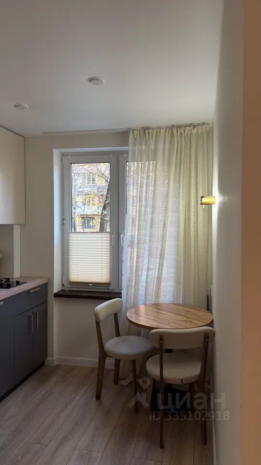 m. Narodnoe Opolchenie: Apartment, 1-rooms