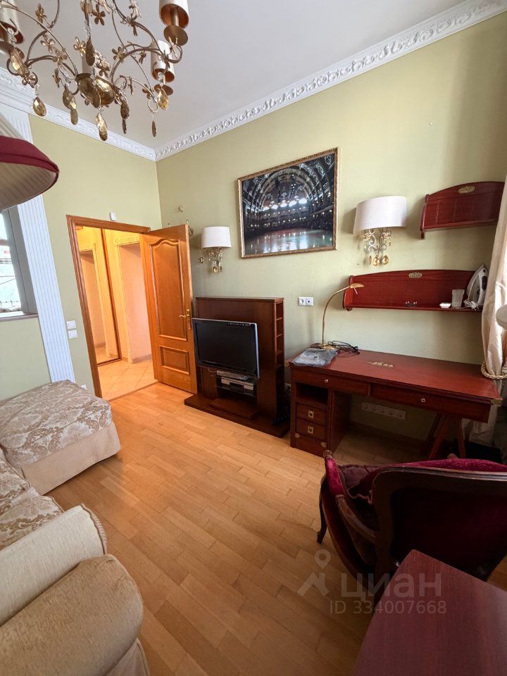 m. Krasnye vorota: Apartment, 2-rooms
