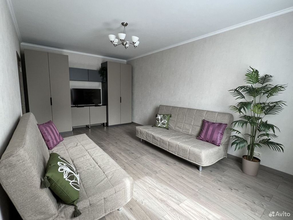 m. Molzhaninovo: Apartment, 2-rooms