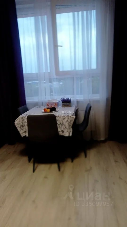 m. Krasnogorskaya: Apartment, 1-rooms