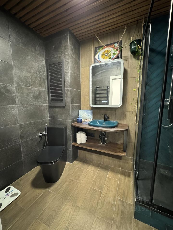 m. Shabolovskaya: Apartment, 1-rooms