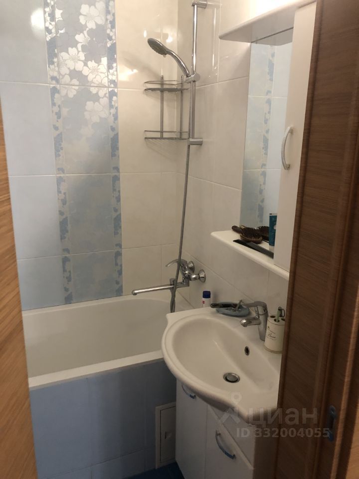 m. Krasny Baltiets: Apartment, 2-rooms