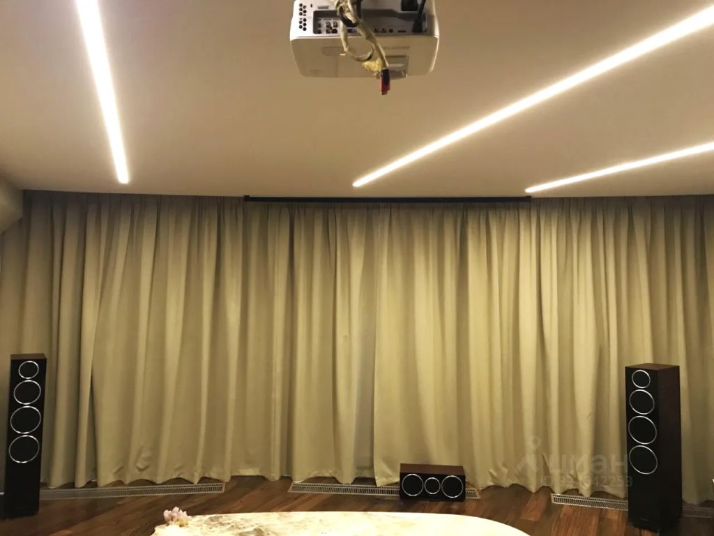 m. Myakinino: Apartment, 3-rooms