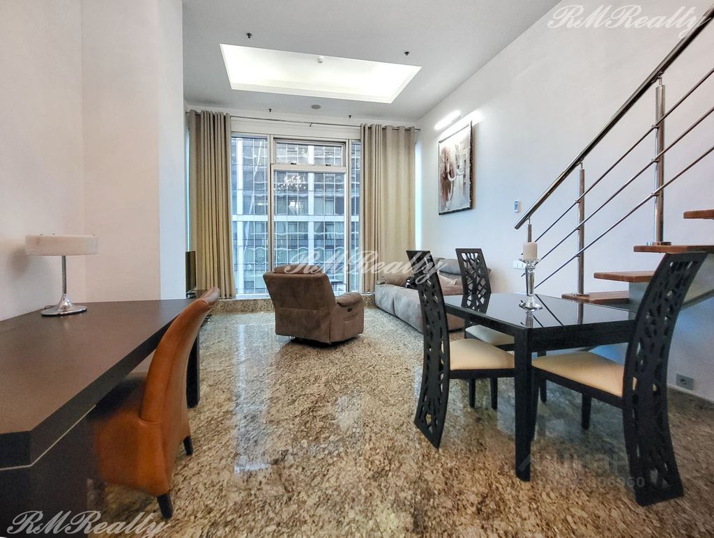 m. Delovoy tsentr: Apartment, 2-rooms