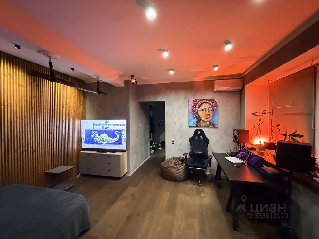 m. Shabolovskaya: Apartment, 1-rooms