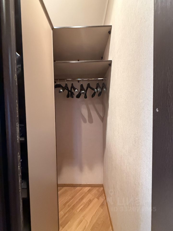 m. Zorge: Apartment, 3-rooms