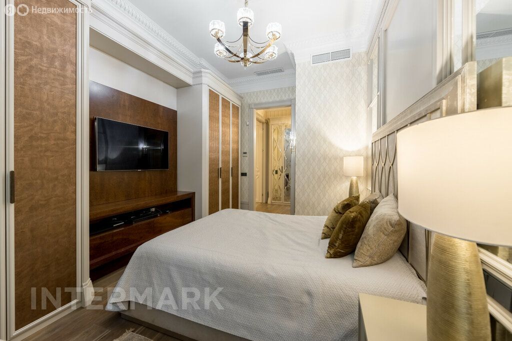m. Smolenskaya: Apartment, 4-rooms