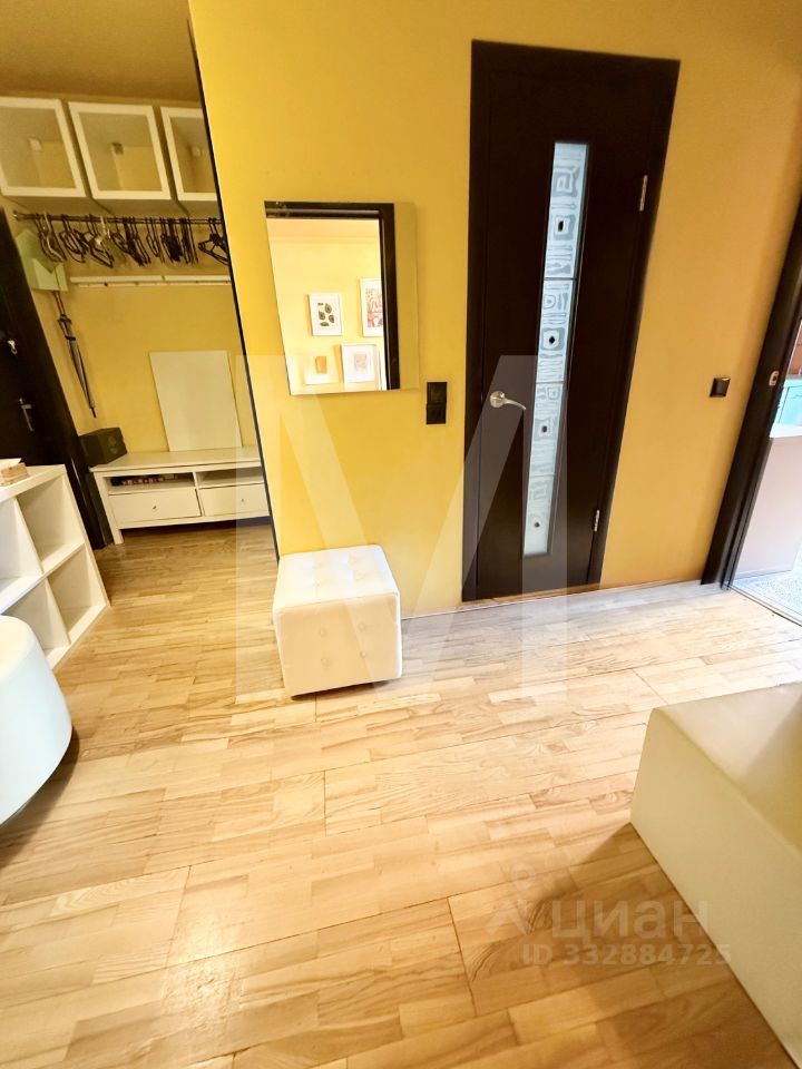 m. Ulitsa 1905 goda: Apartment, 1-rooms