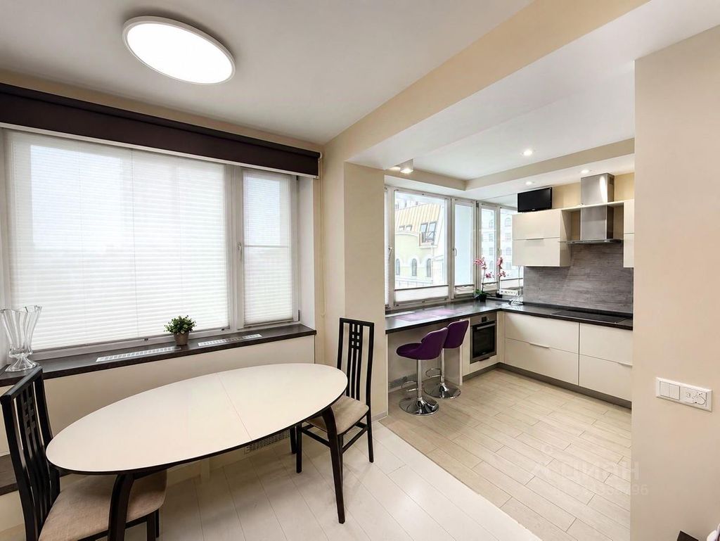 m. Arbatskaya: Apartment, 2-rooms