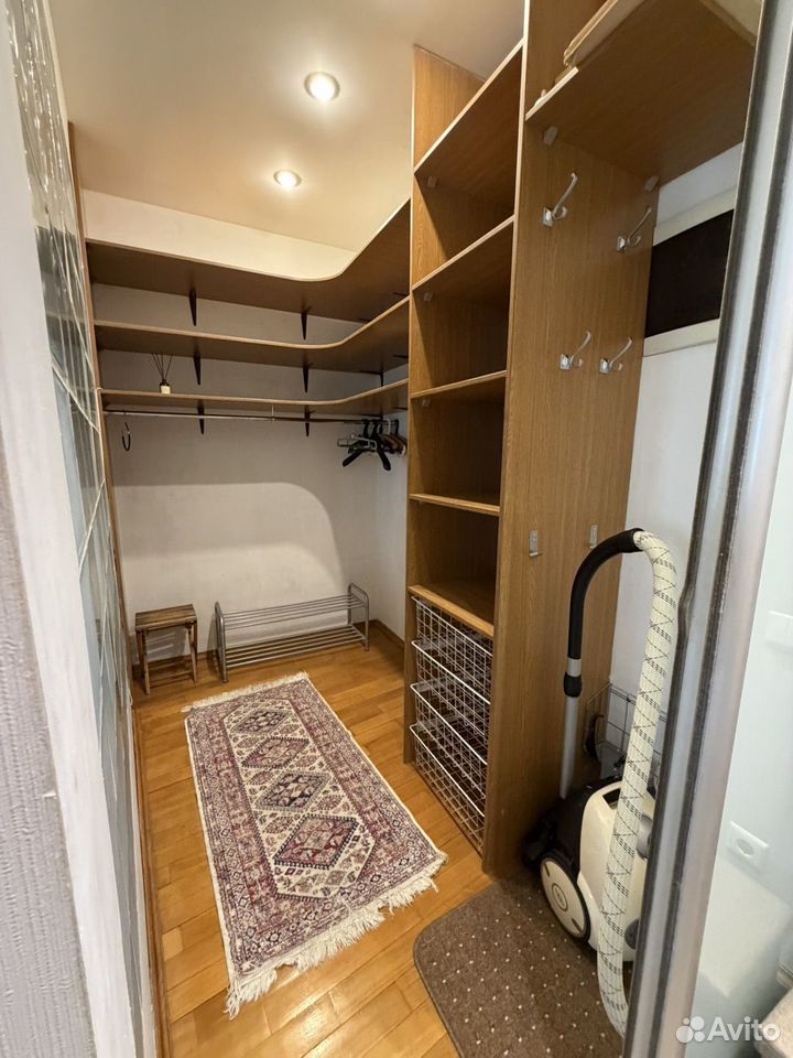m. Baumanskaya: Apartment, studio