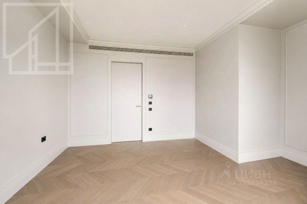 m. Park Pobedy: Apartment, 6-rooms