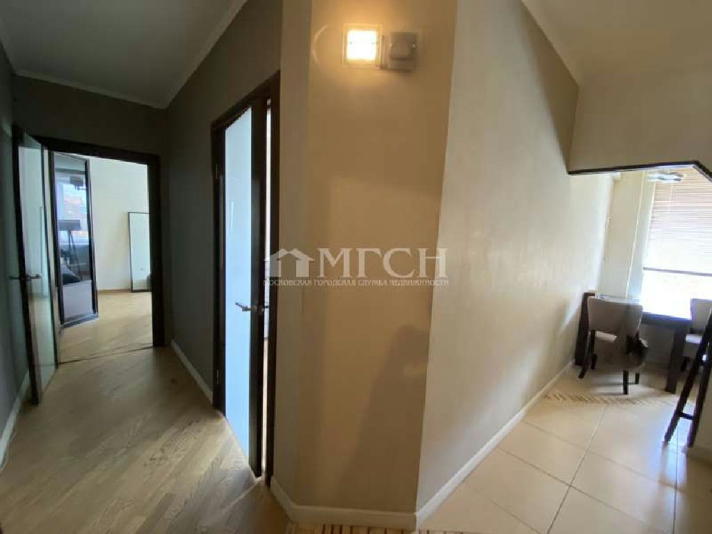 m. Aeroport: Apartment, 2-rooms