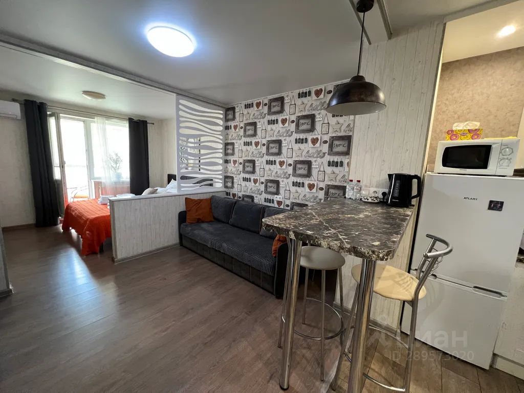 m. Molzhaninovo: Apartment, studio