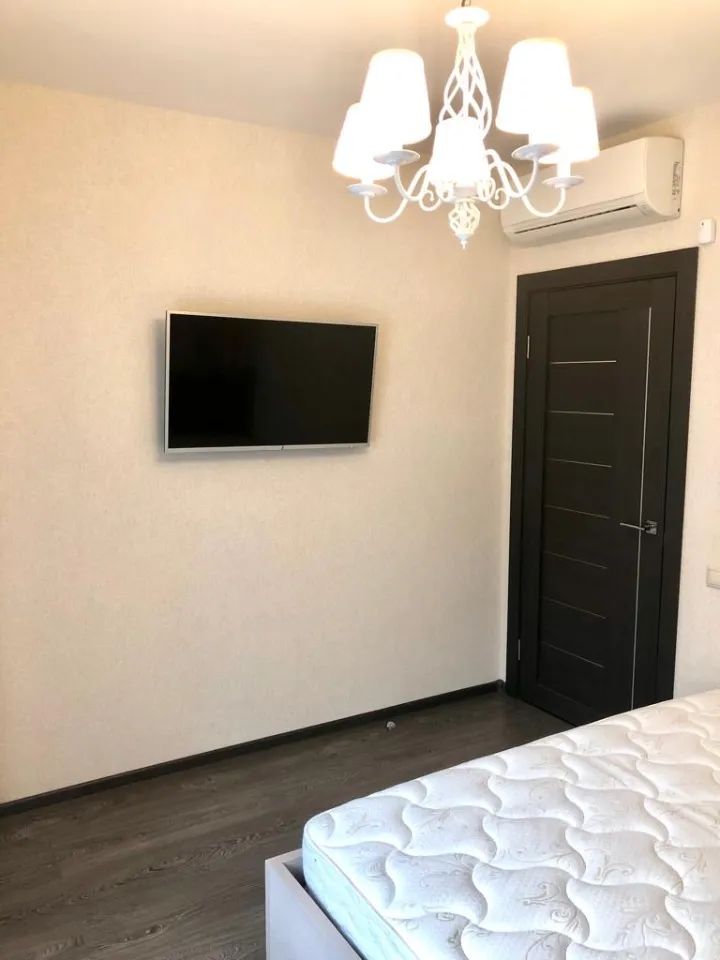 m. Narodnoe Opolchenie: Apartment, 1-rooms