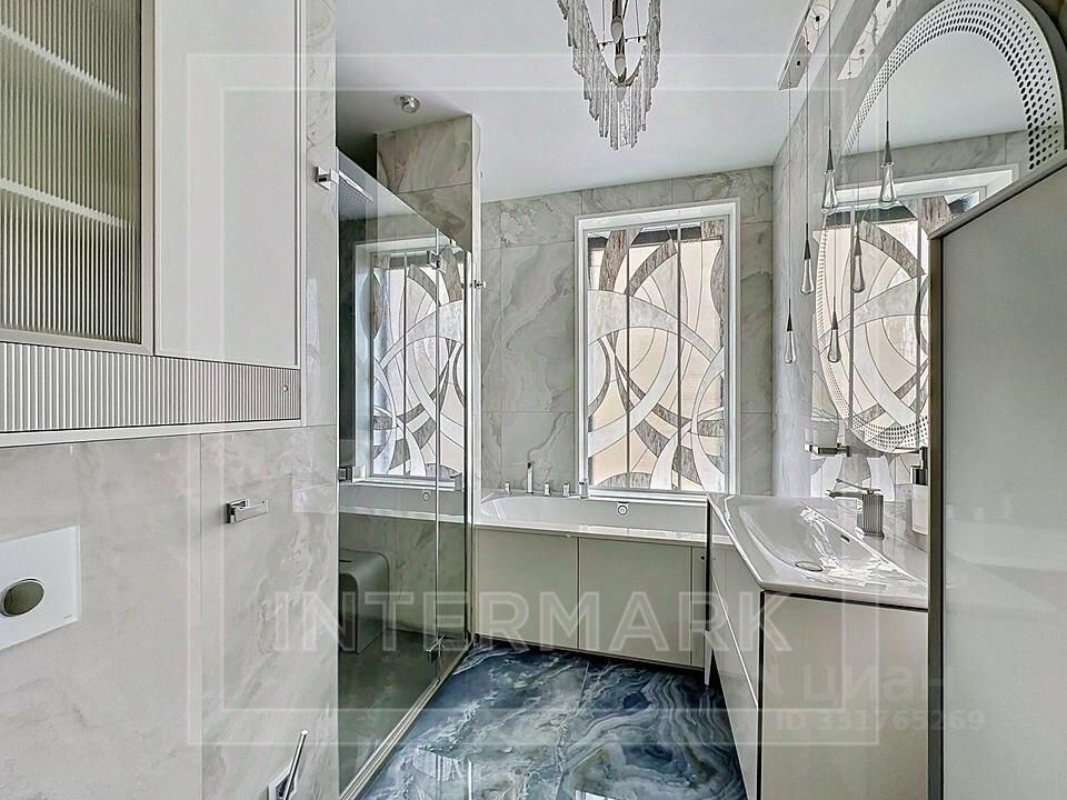 m. Novokuznetskaya: Apartment, 4-rooms