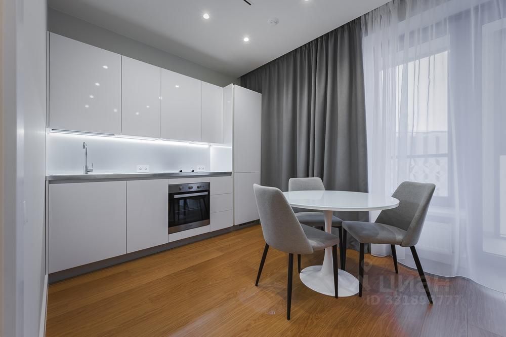 m. Bagrationovskaya: Apartment, studio