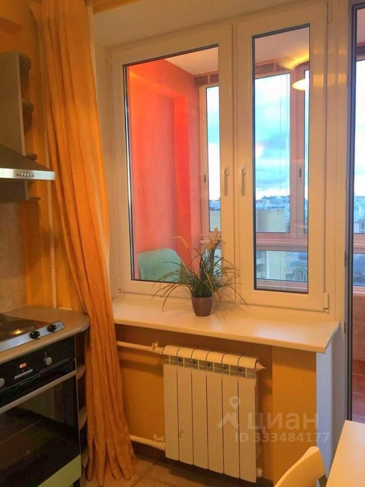 m. Barrikadnaya: Apartment, 1-rooms