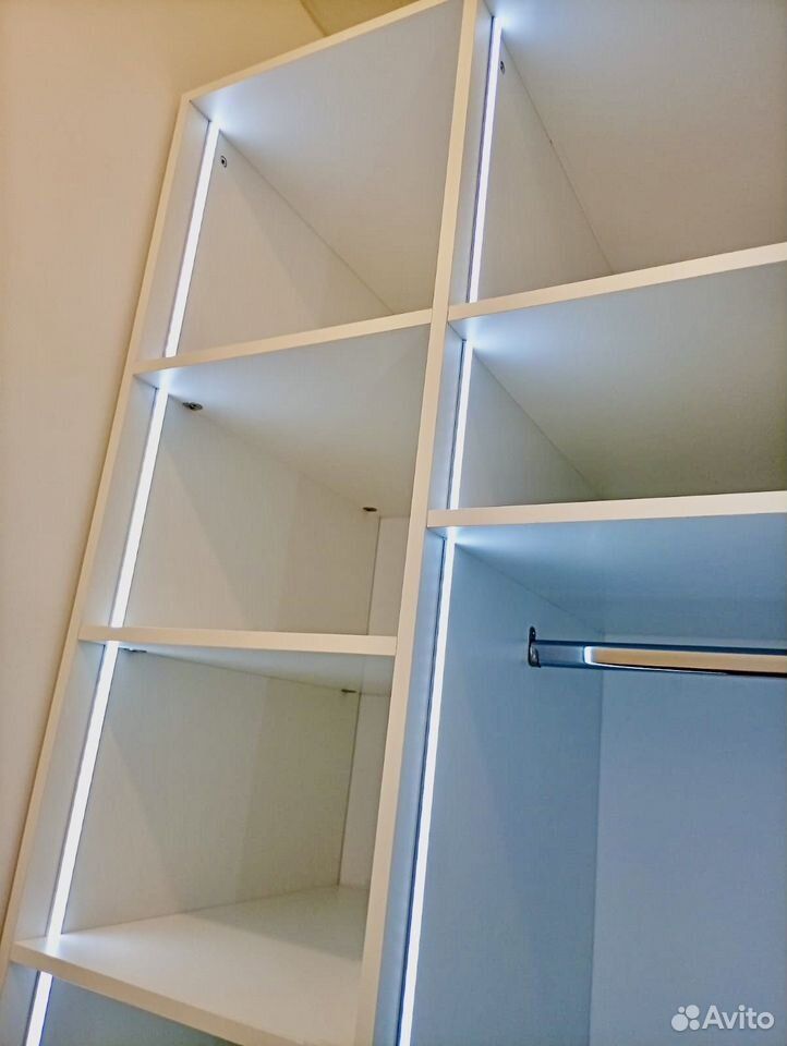 m. Verkhnie Kotly: Apartment, studio